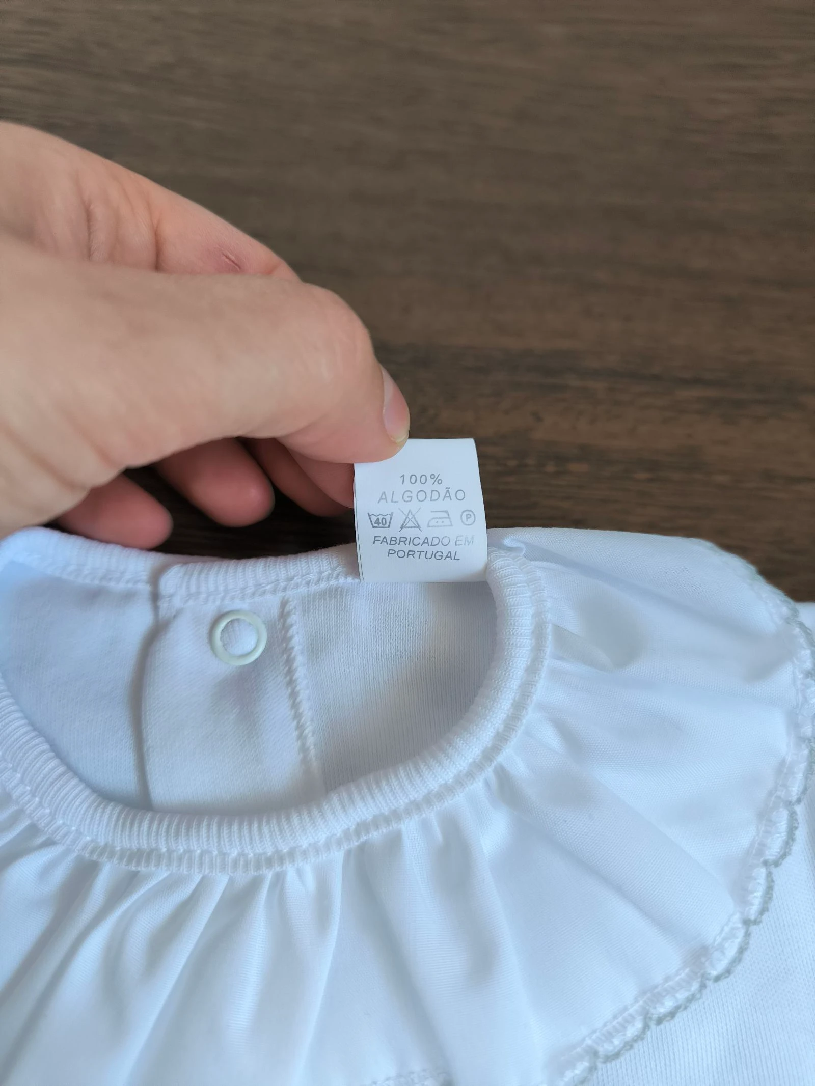 New baby bodysuit with tag - 12 months – photo 3